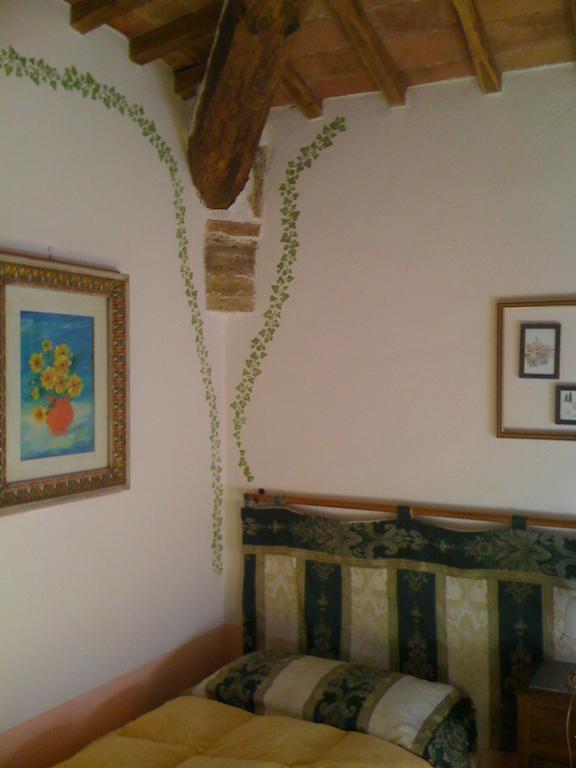 La Canonica San Giovanni dʼAsso Zimmer foto